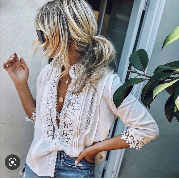 Vici Tops - Boho Blouse